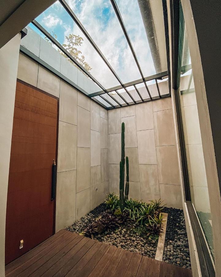 Villa Carmela Batu By Kingspark 8 Экстерьер фото